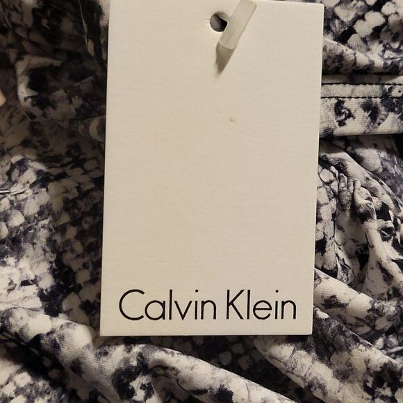 Calvin Klein Printed Plunge Swimsuit-BLACK WHITE-6 - Picture 7 of 8